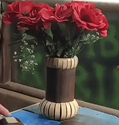 Vas Bunga dari Bambu
